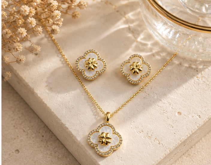 Mother of Pearl Clover Set