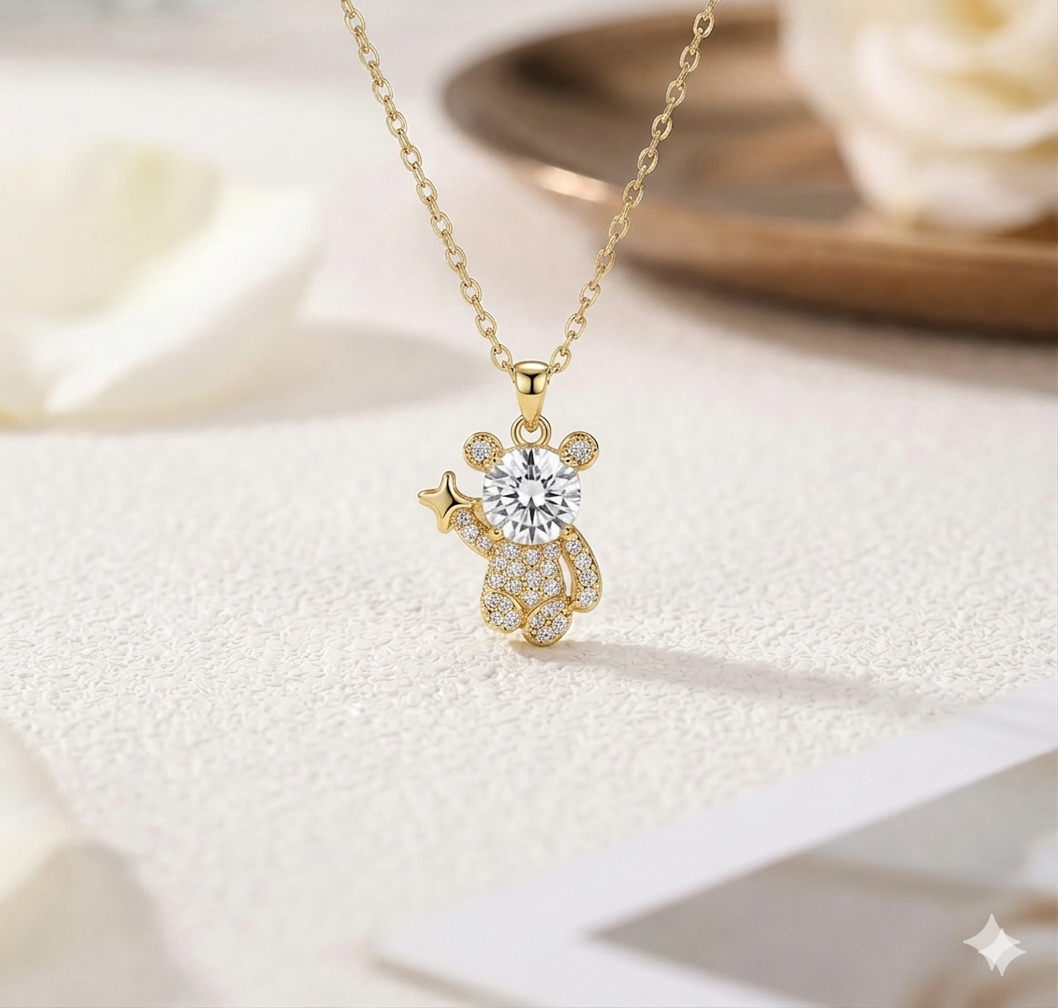 Soft Teddy Sparkle Necklace – Gold