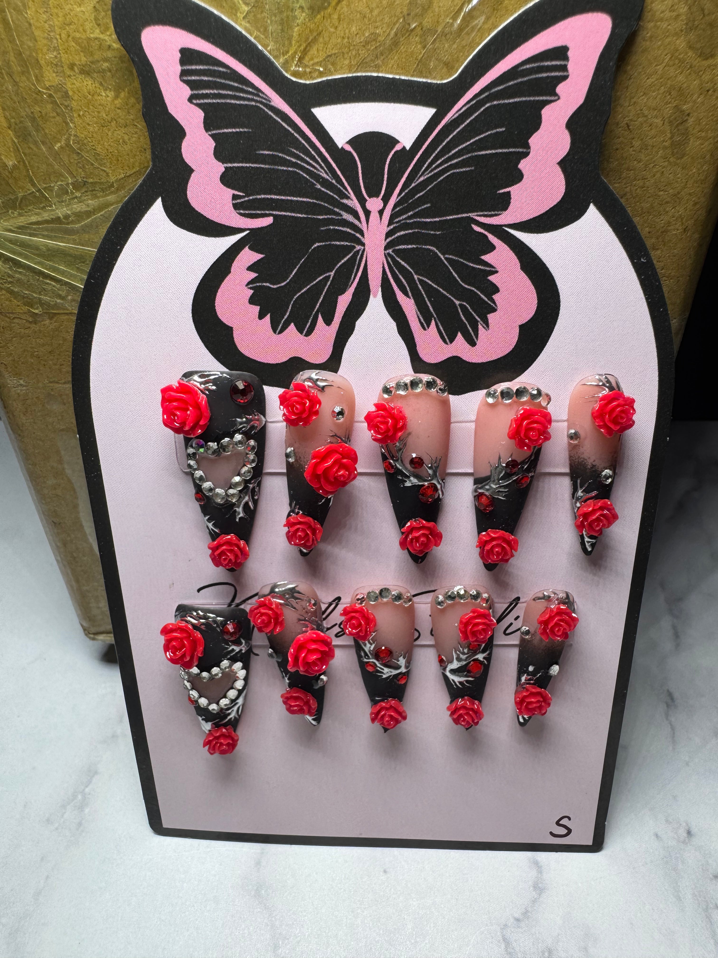 Crimson Noir Set