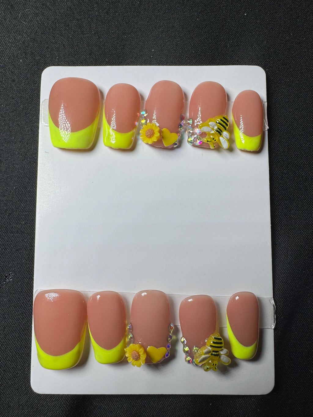 Bee Blossom French ( Short)