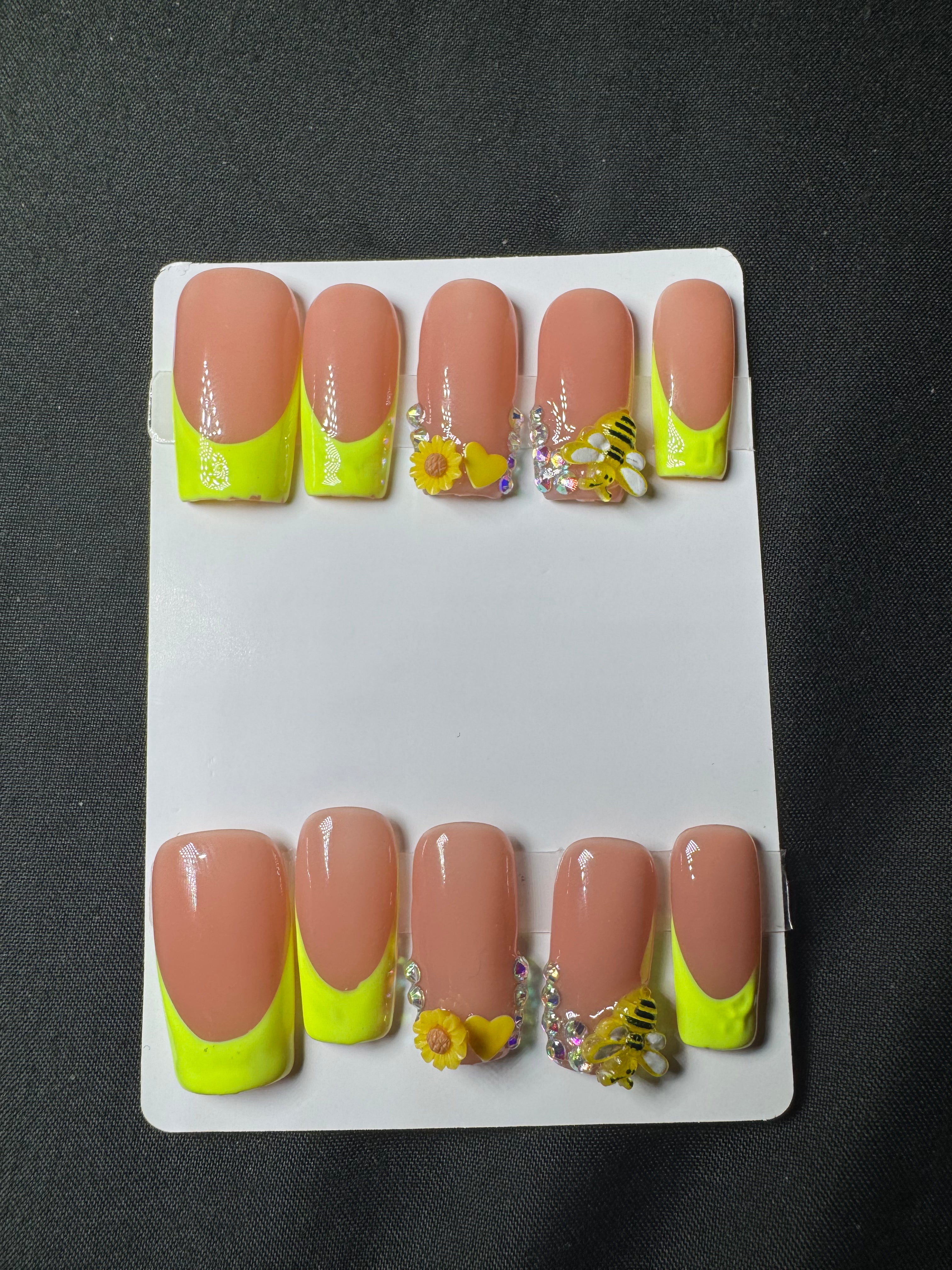 Bee Blossom French