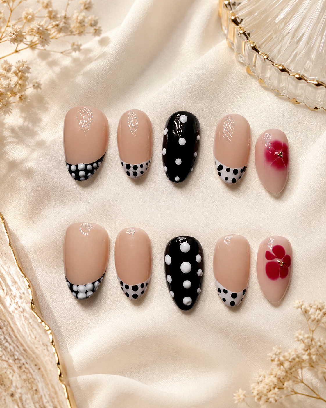Dot & Bloom Luxe