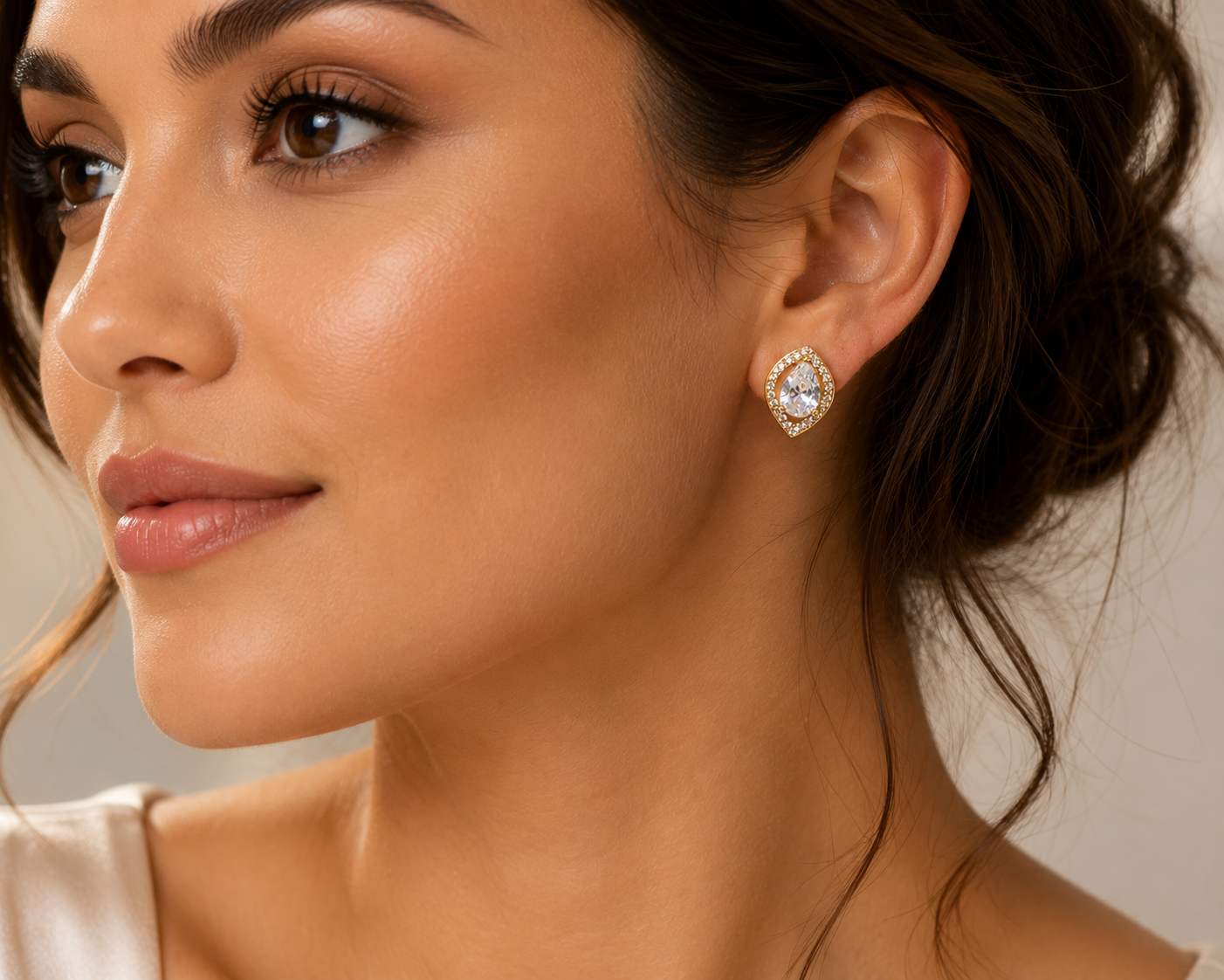 Golden Teardrop Glow Jewelry Set