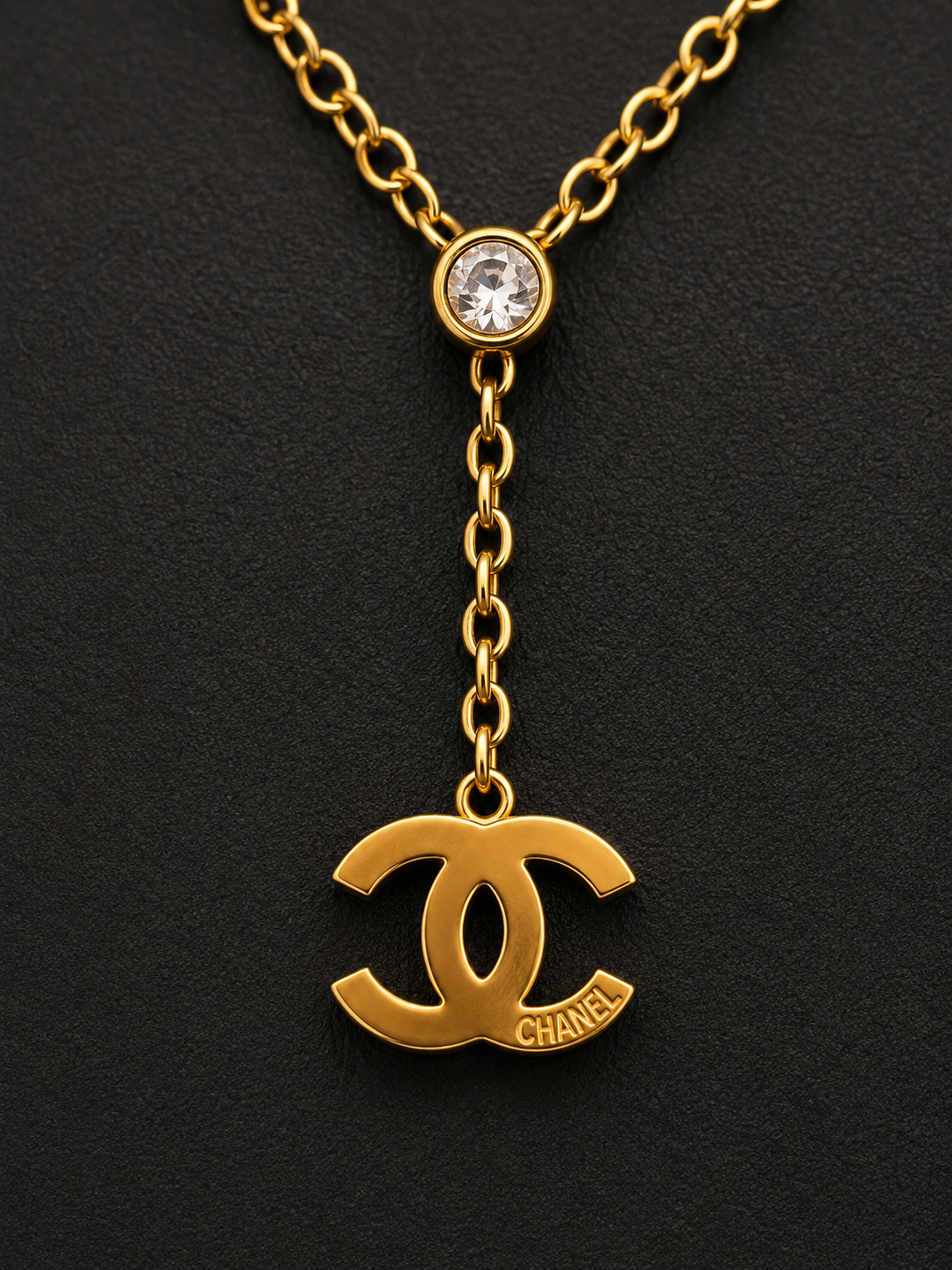 Soft Gold Drip Y Necklace