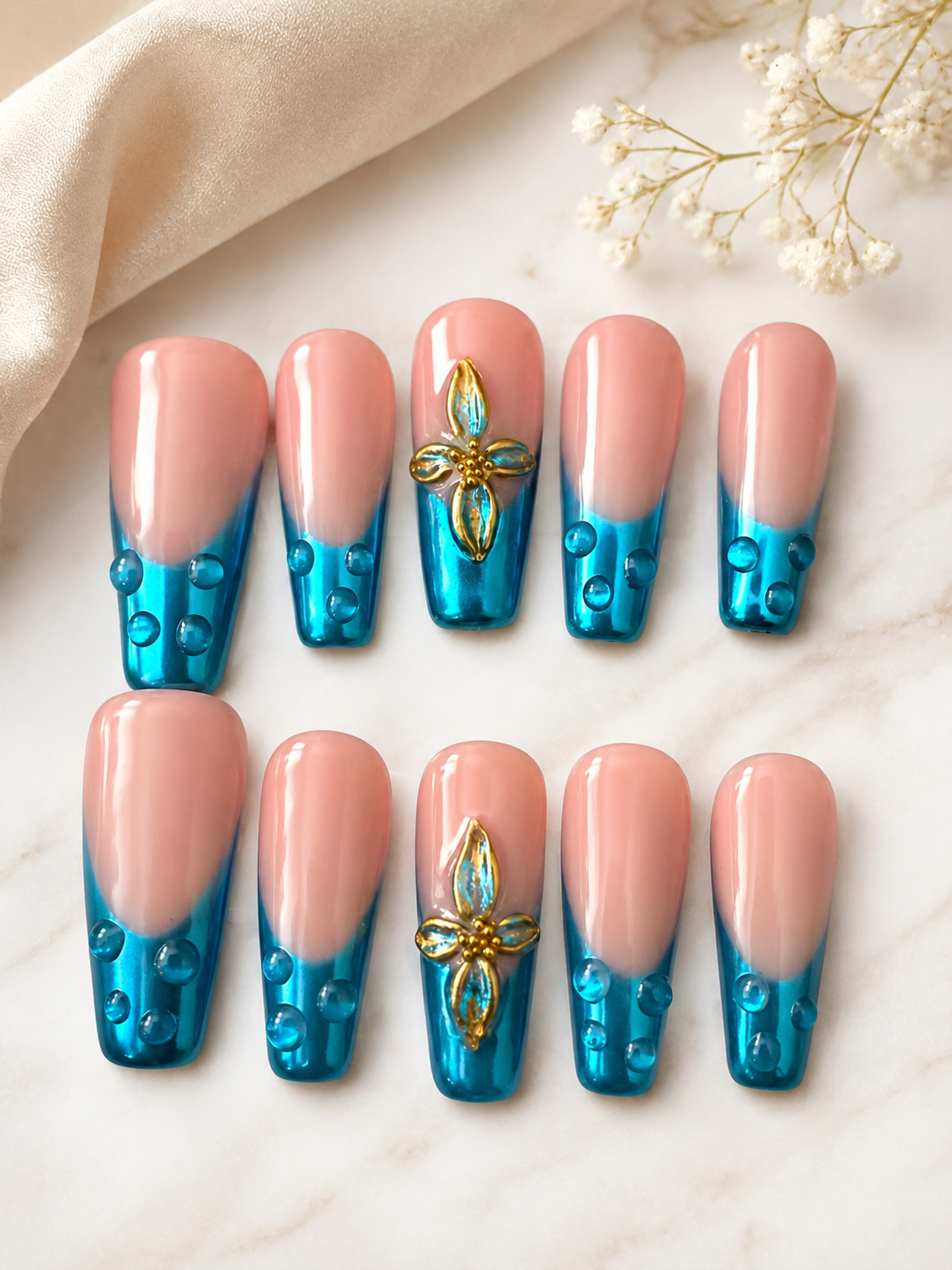 Aqua Bloom Luxe