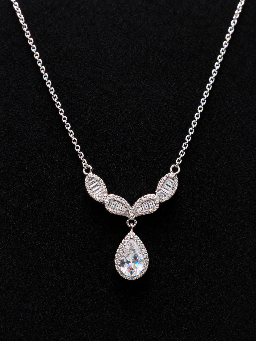 Silver Luxe Teardrop Jewelry Set