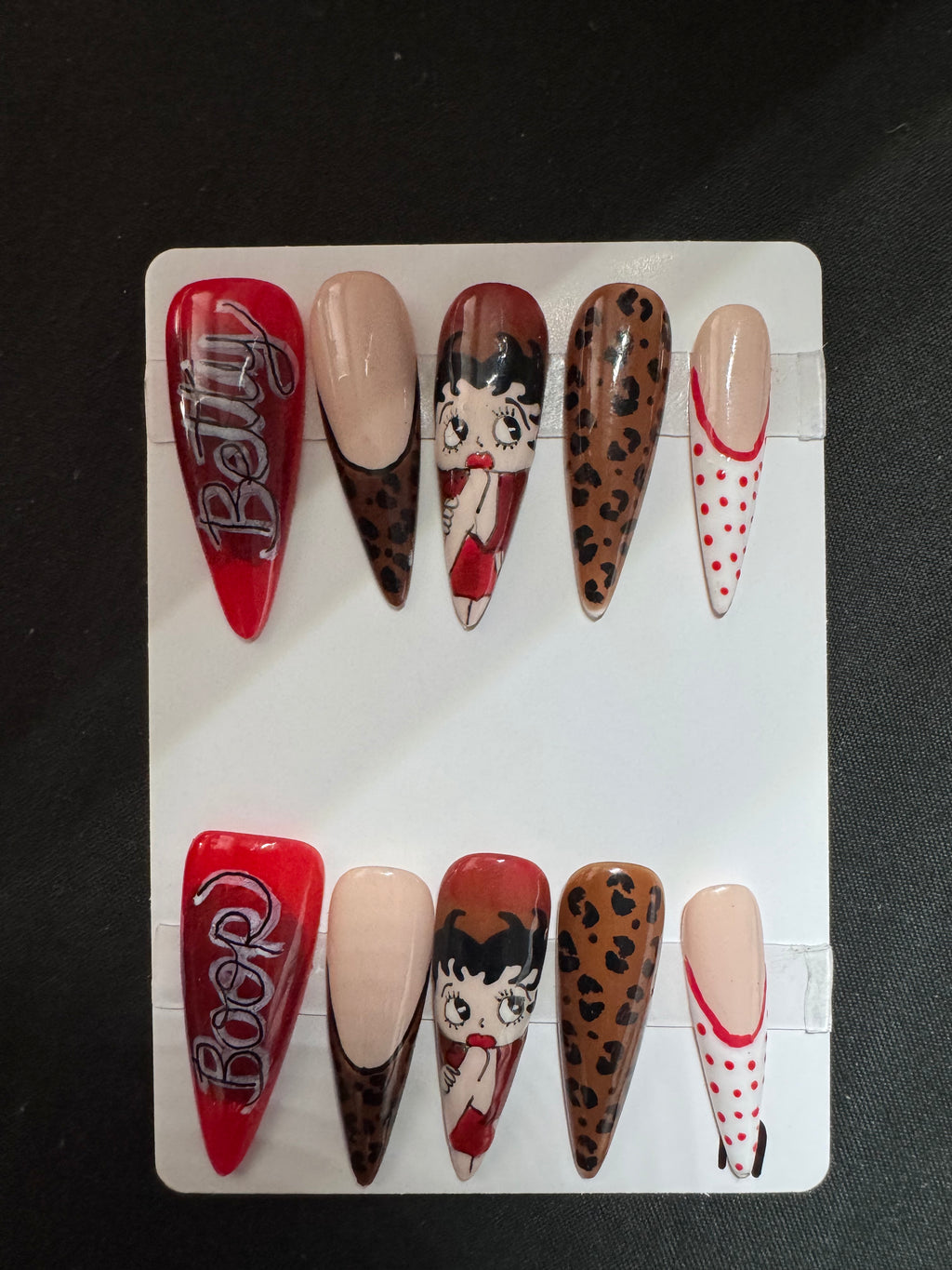 Betty Wild Glam Press-On Nails