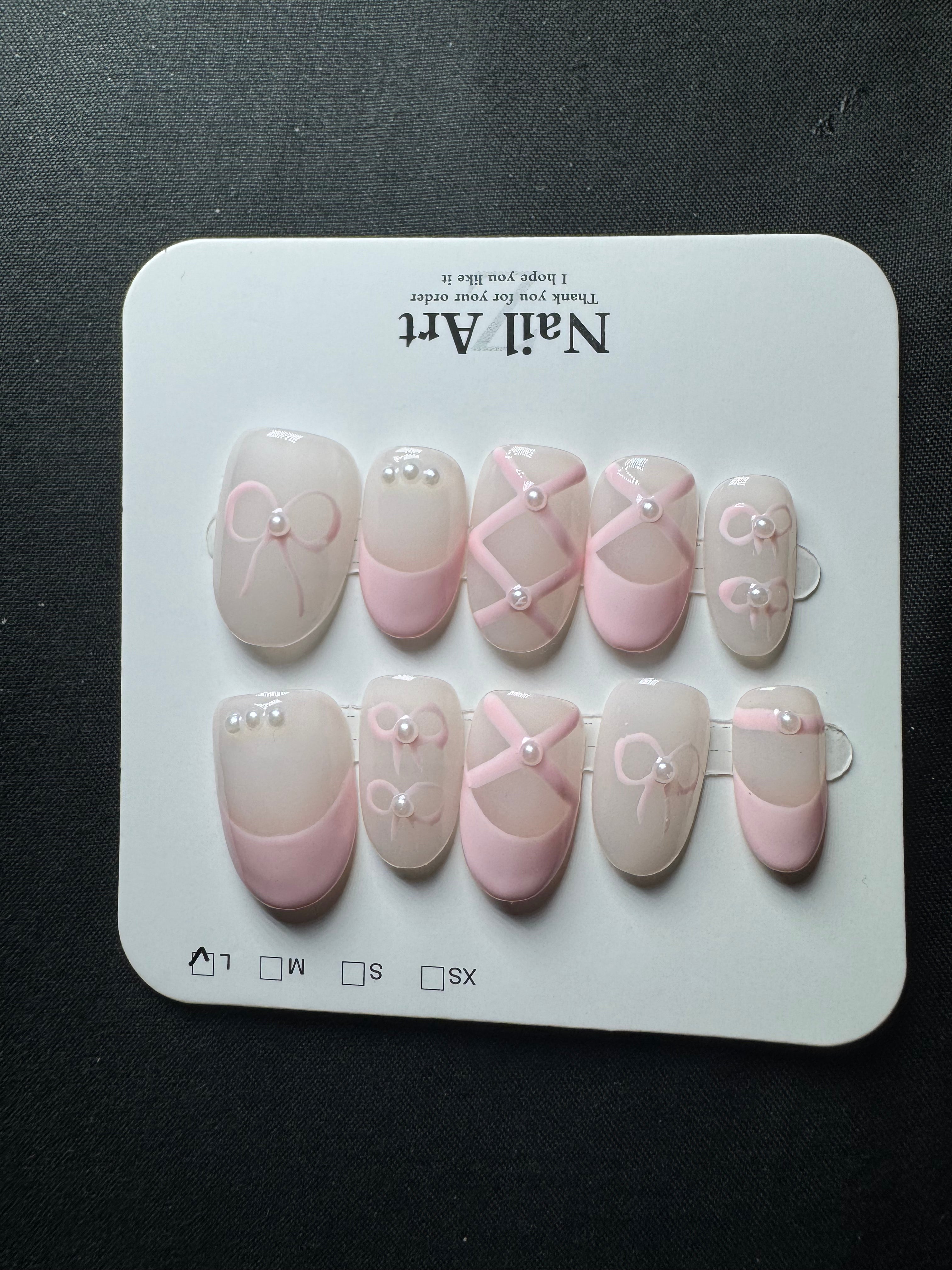 Pearl Ballet Bow Press-On Nails