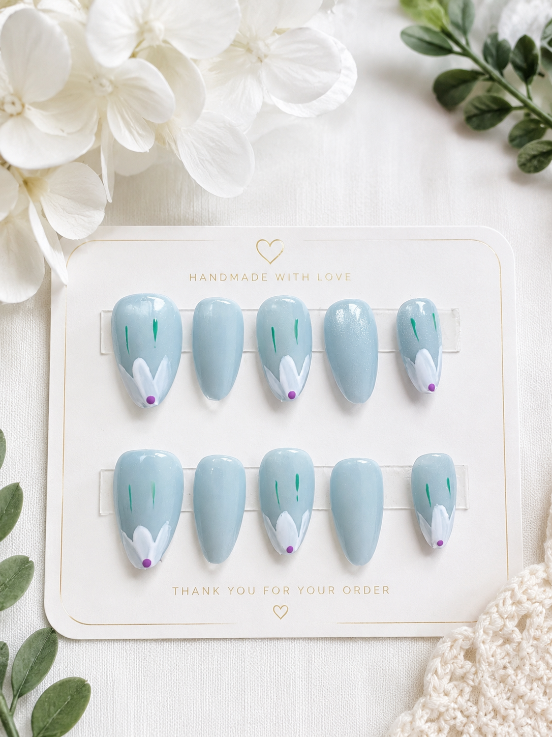 Frosted Lily Press On Nails