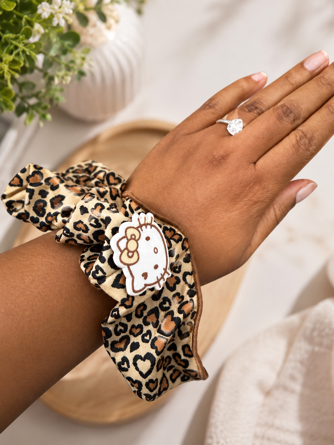 Hello Kitty Leopard Heart Scrunchie