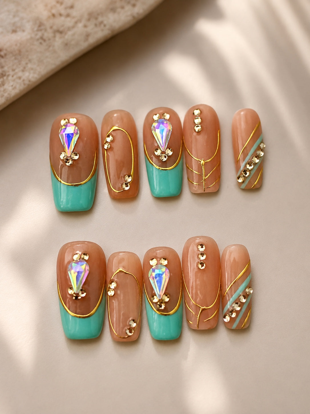 Mint Mirage Luxe Press-On Nails